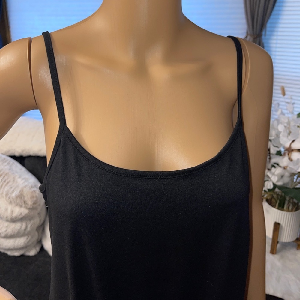 Women’s Solid Sleeveless Jumpsuit Size Medium - Picture 10 of 14
